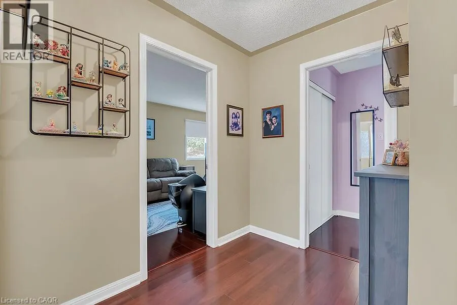 5181 WOOD Crescent