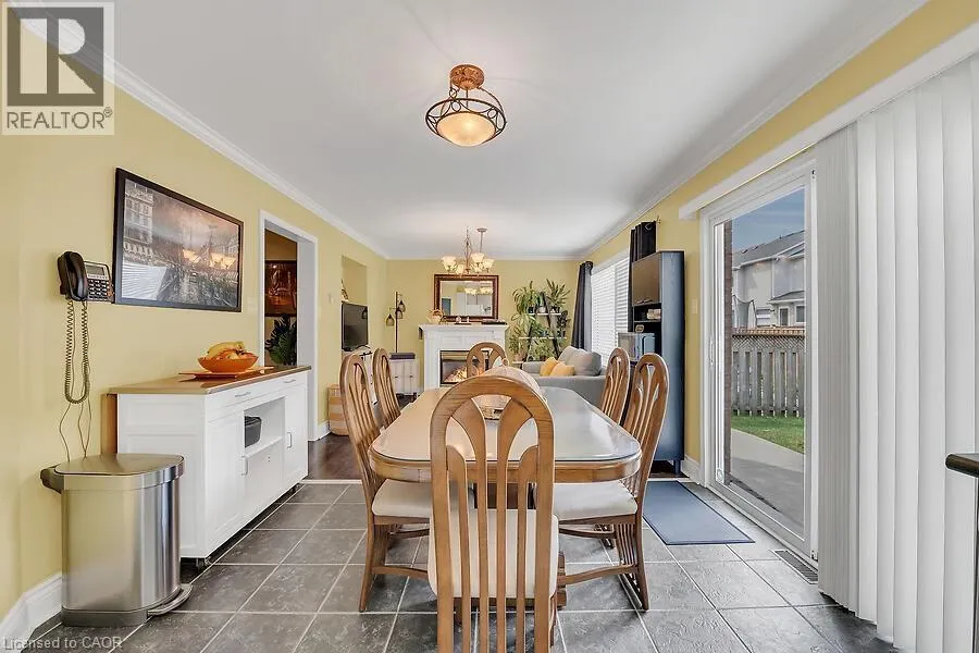 5181 WOOD Crescent