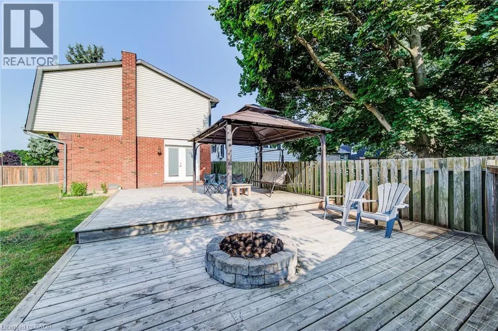 204 COUNTRY HILL Drive