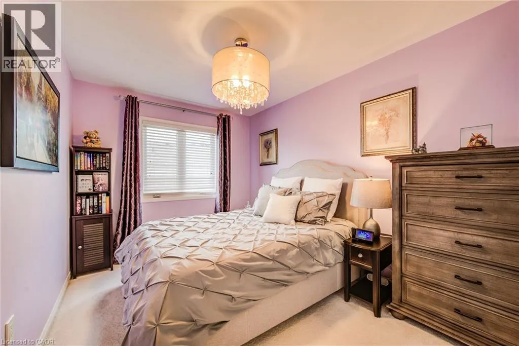 7 STRATUS Street