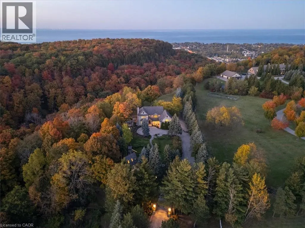 90 RIDGE Road W