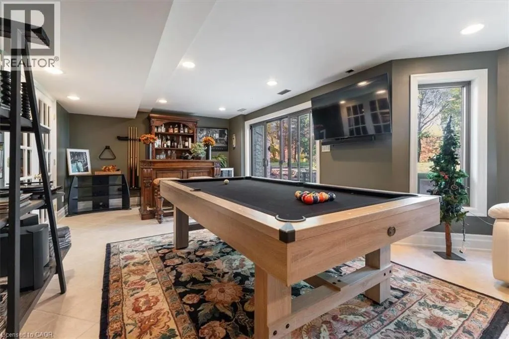 90 RIDGE Road W