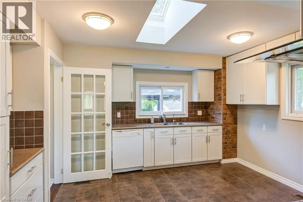 1319 ROSEVILLE Road