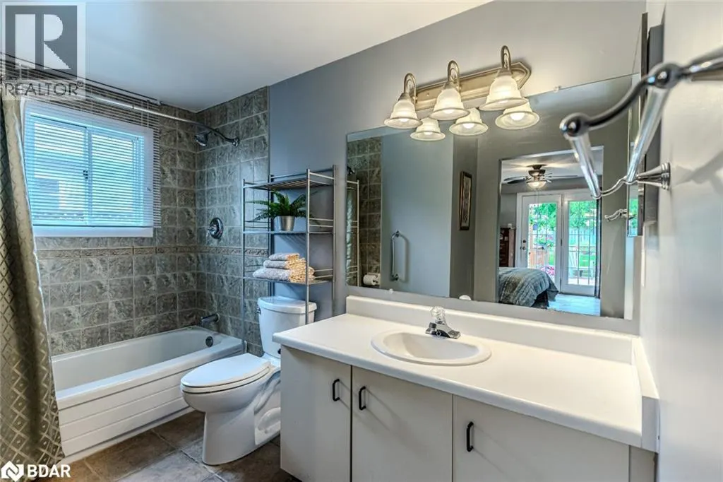92 HICKLING Trail