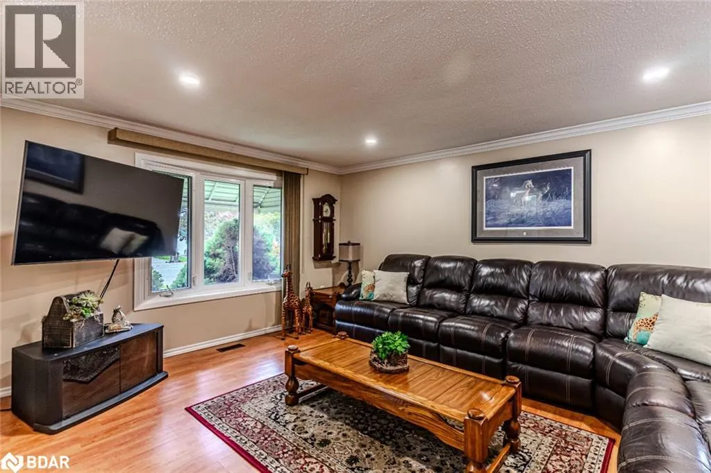 92 HICKLING Trail
