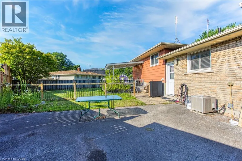4453 MEADOWVALE Drive Unit# Lower, #Lower