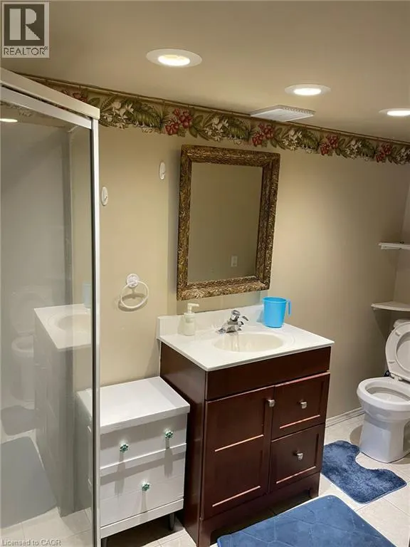 4453 MEADOWVALE Drive Unit# Lower, #Lower