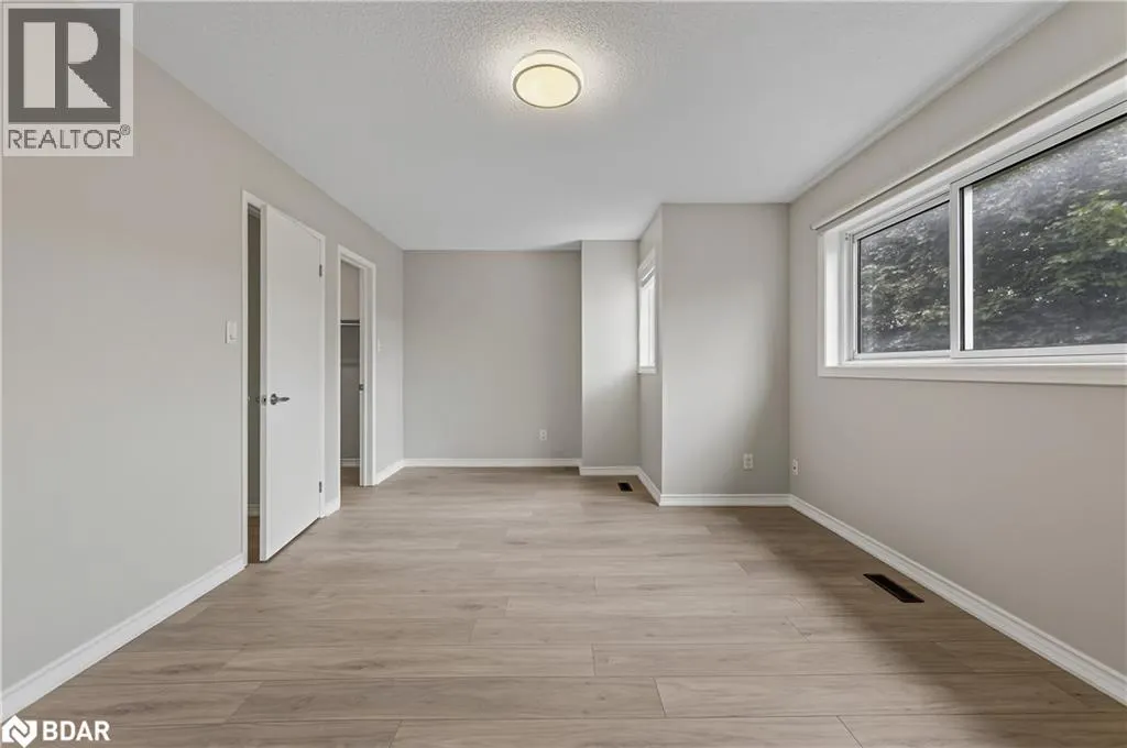 1271 HURON Court