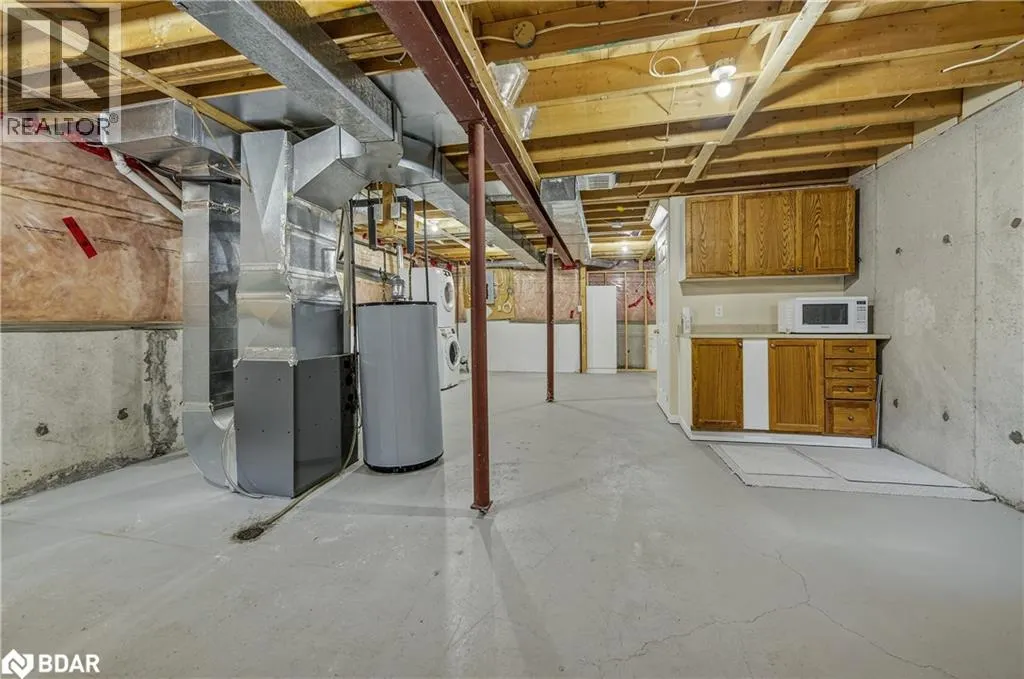 1271 HURON Court