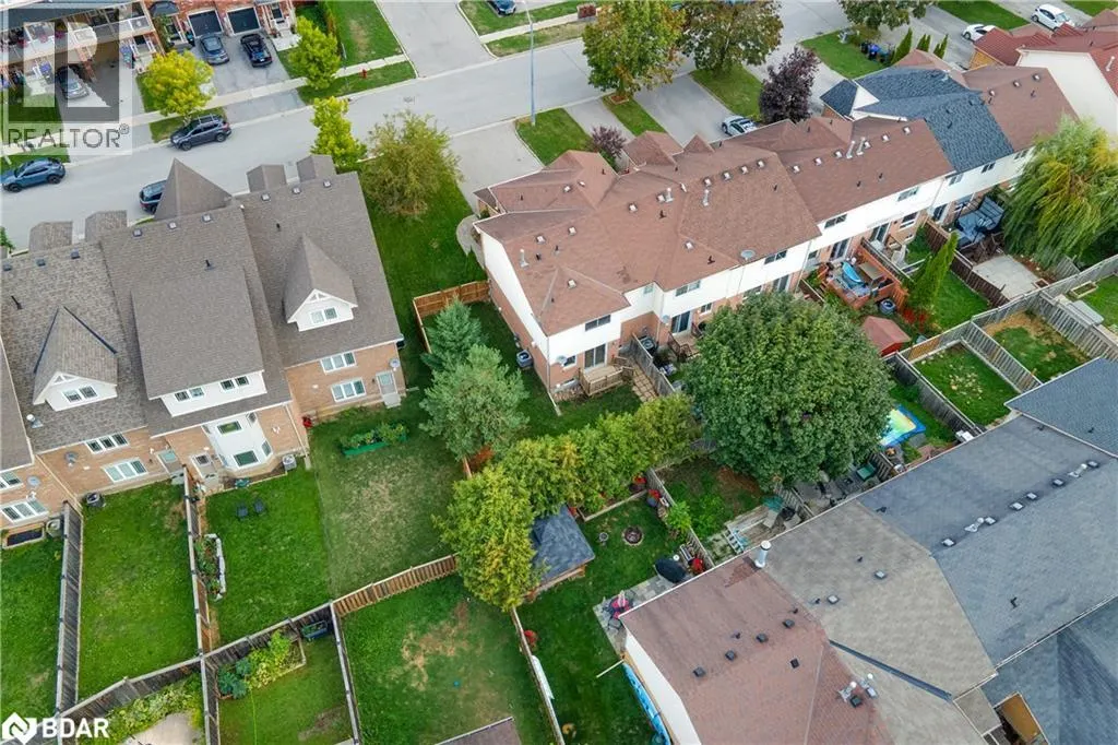1271 HURON Court