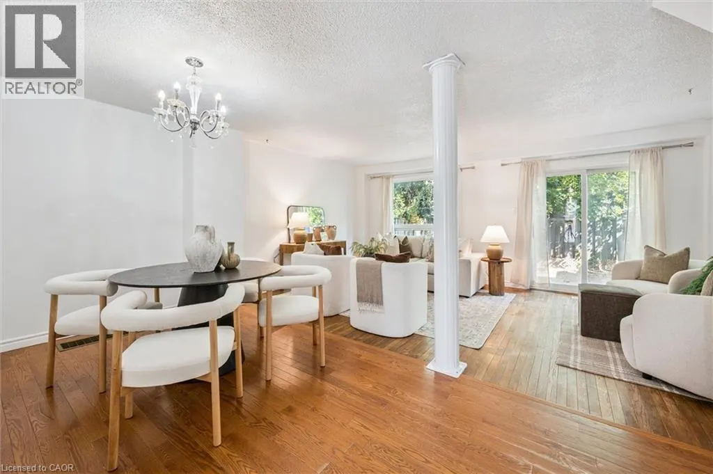 32 MOWAT Boulevard Unit# 52, #52