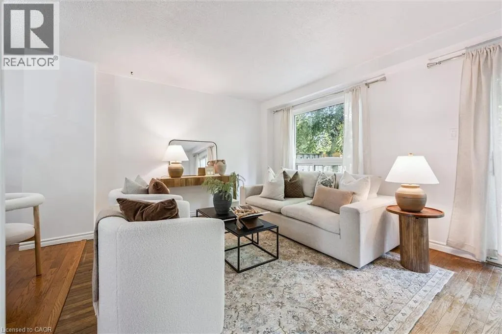 32 MOWAT Boulevard Unit# 52, #52