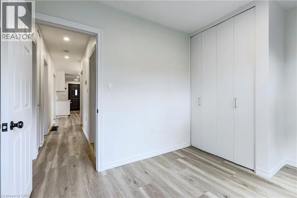 20 BURFIELD Avenue