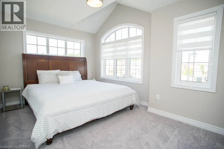 2 ATTLEBERY Crescent