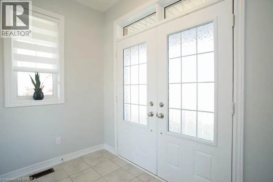 2 ATTLEBERY Crescent