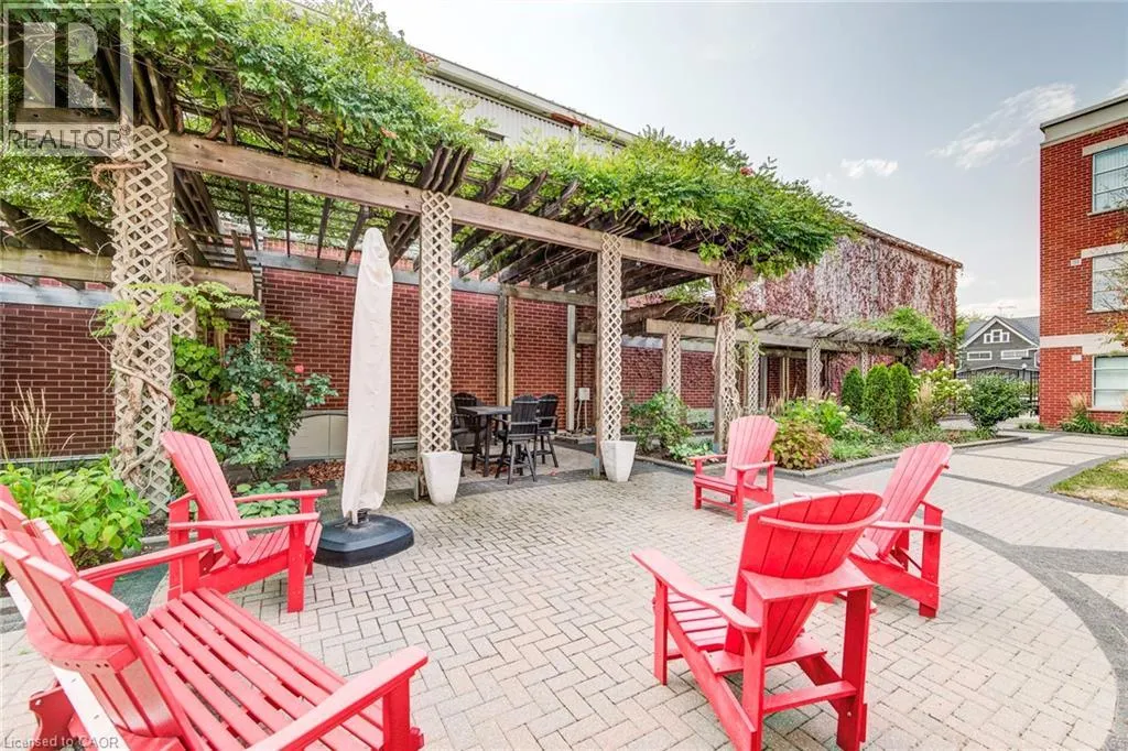 165 DUKE Street E Unit# 110, #110