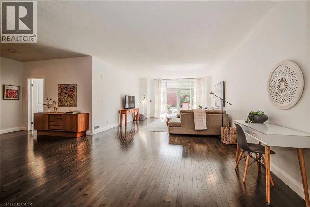 165 DUKE Street E Unit# 110, #110
