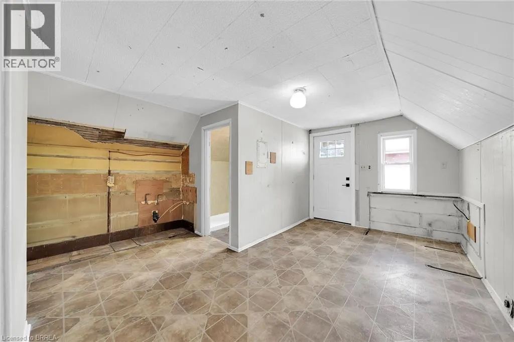 88 EAST Avenue