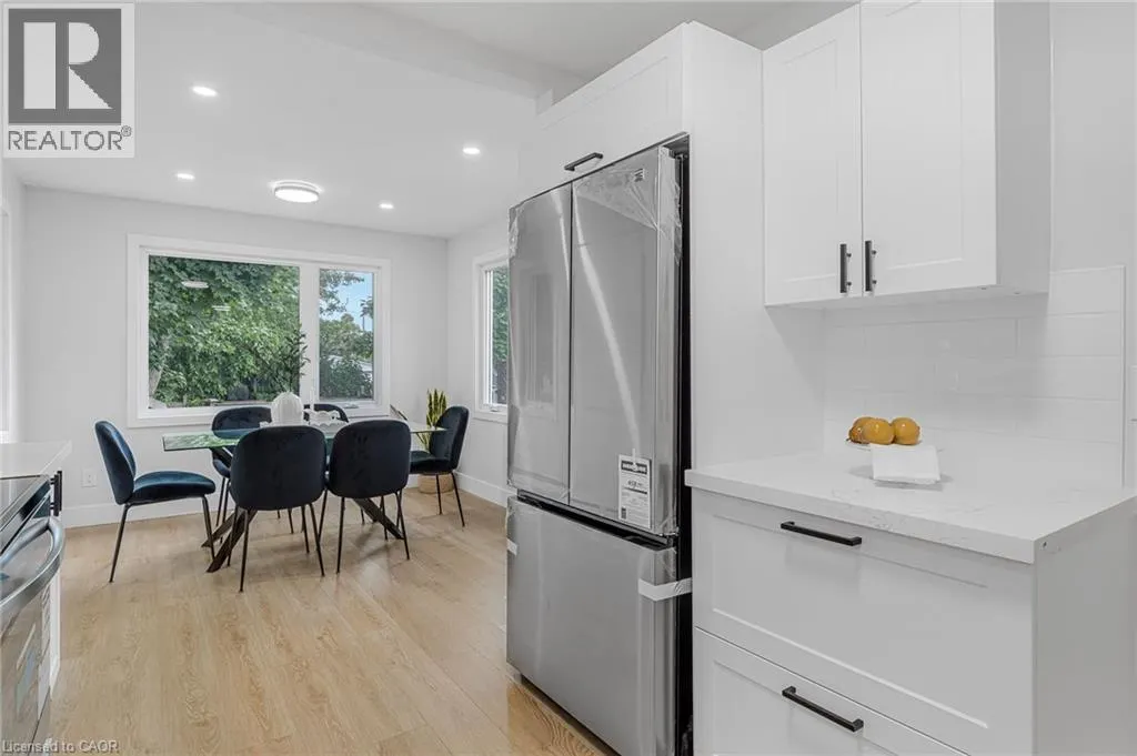 319 EAST 28TH Street