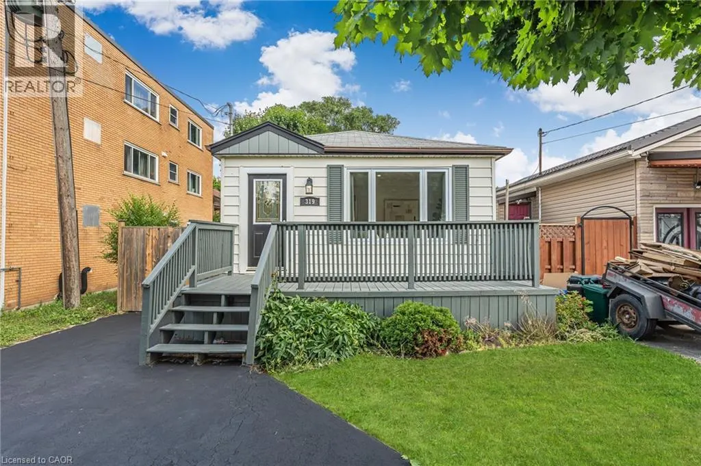 319 EAST 28TH Street