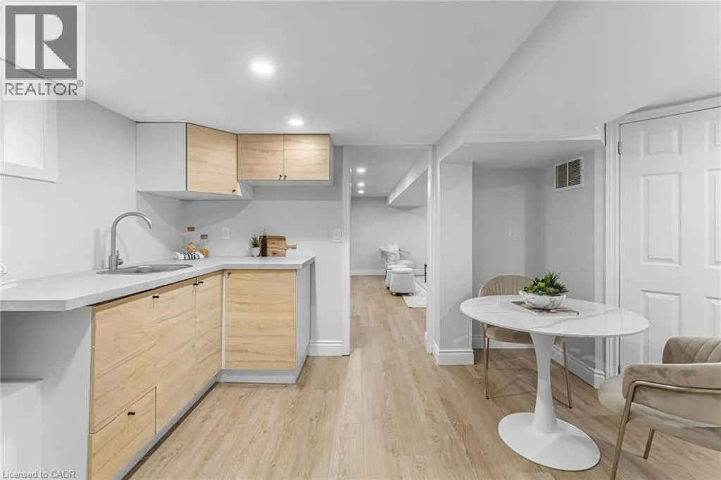 319 EAST 28TH Street