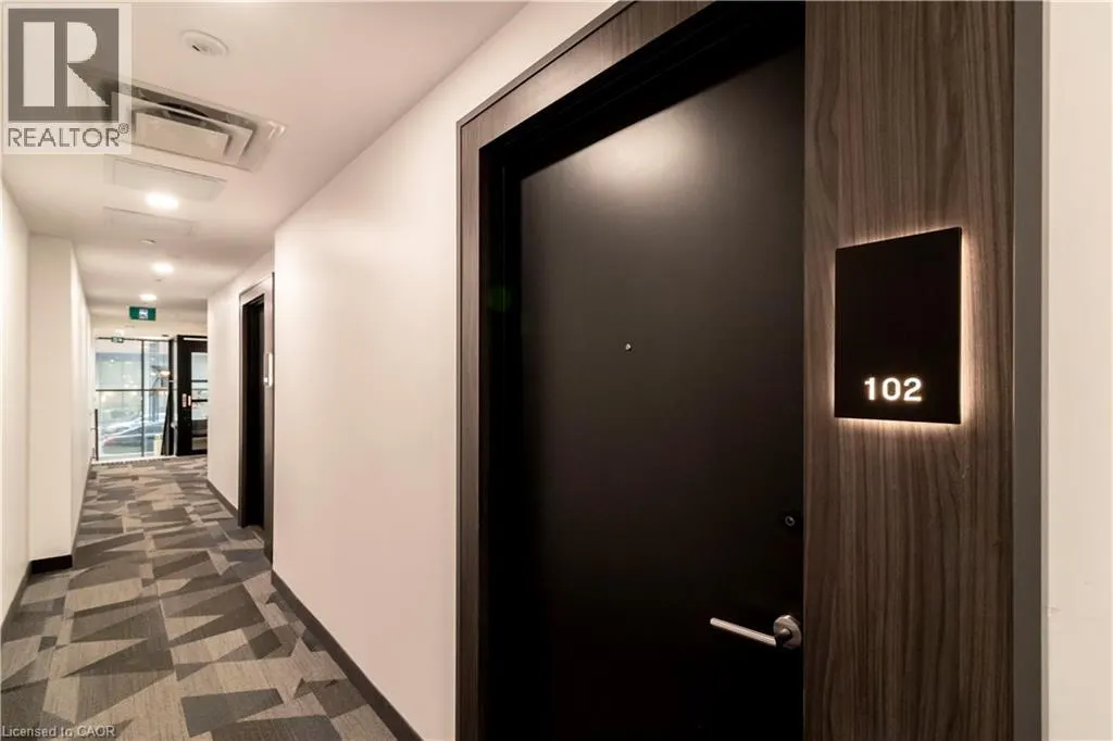 5 WELLINGTON Street S Unit# 102, #102