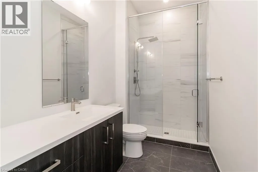 5 WELLINGTON Street S Unit# 102, #102