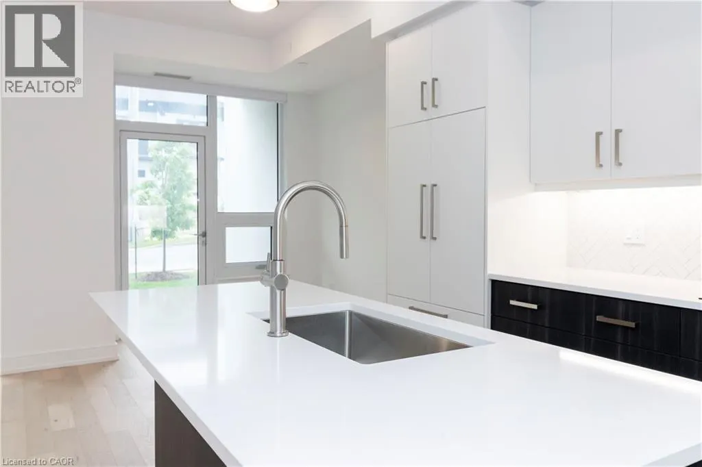 5 WELLINGTON Street S Unit# 102, #102