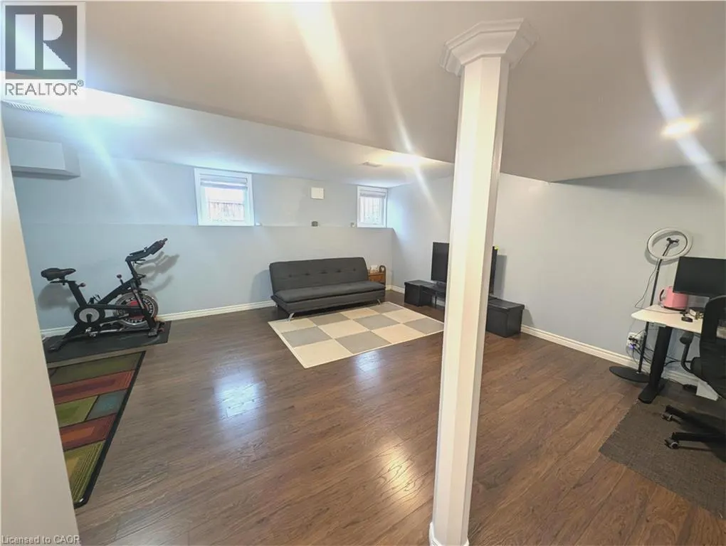 44 POSTMASTER Drive