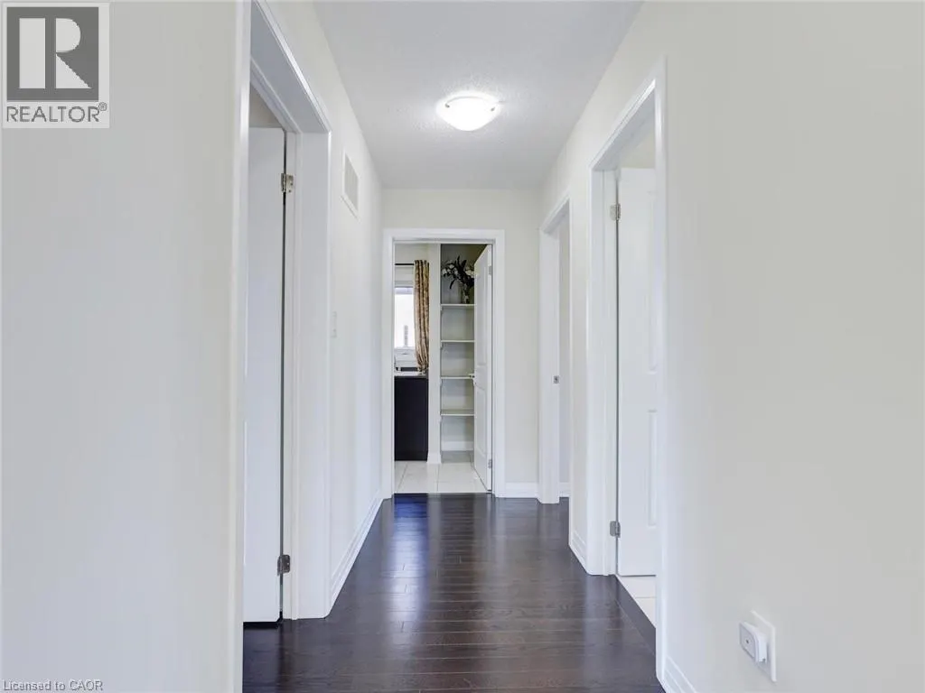 4 SLATER STREET