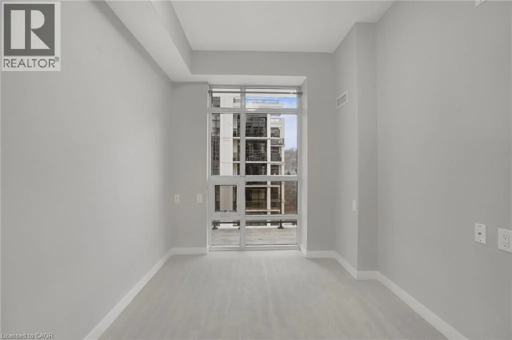 85 ROBINSON Street Unit# 702, #702