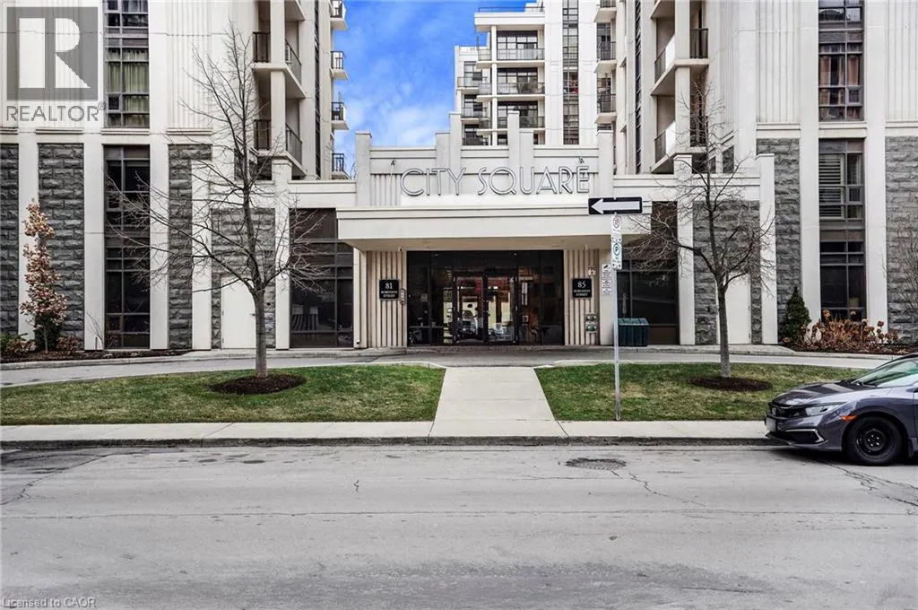 85 ROBINSON Street Unit# 702, #702