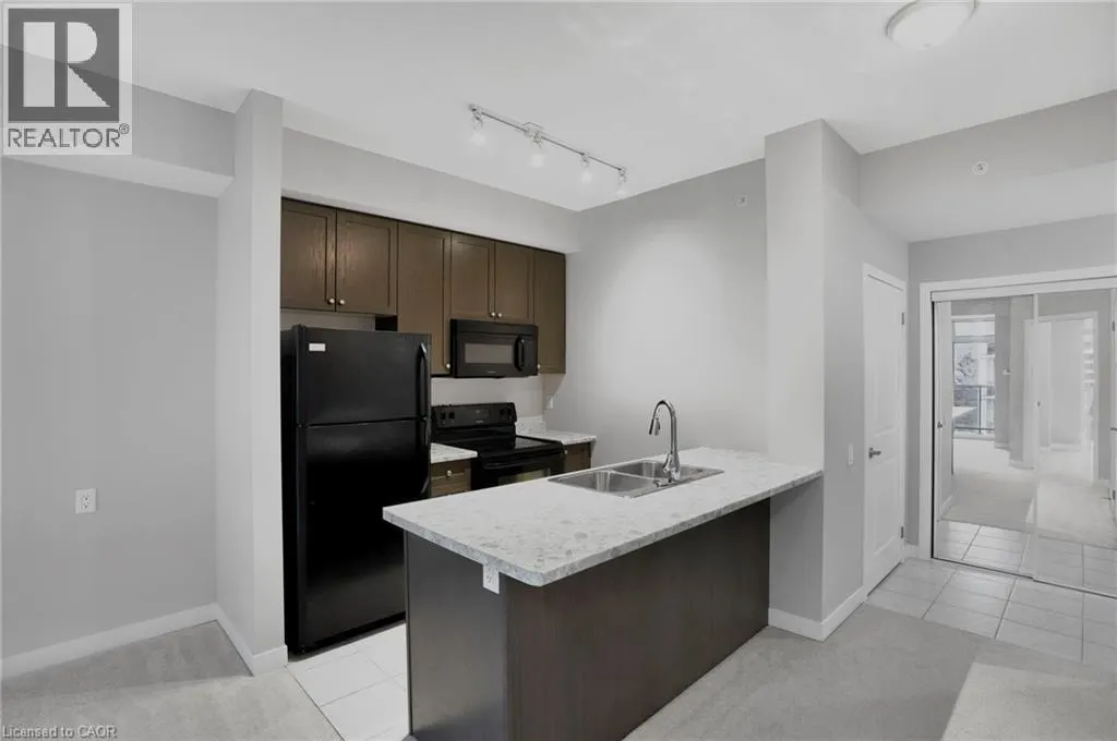85 ROBINSON Street Unit# 702, #702