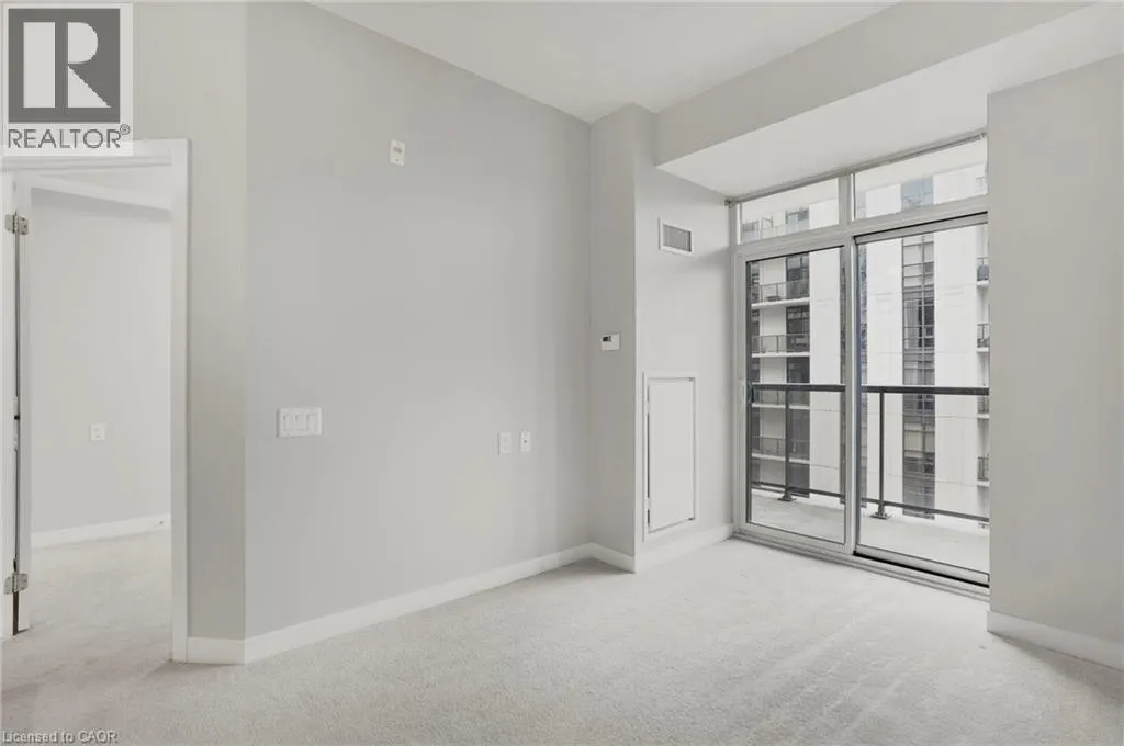 85 ROBINSON Street Unit# 702, #702