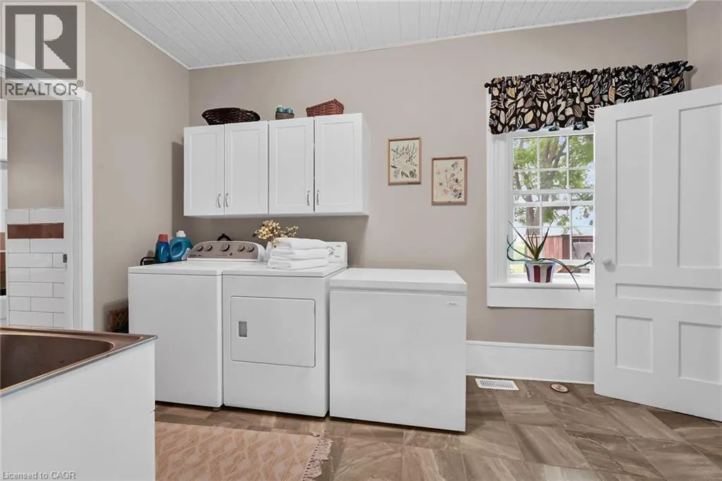 463 CONCESSION 14 Road