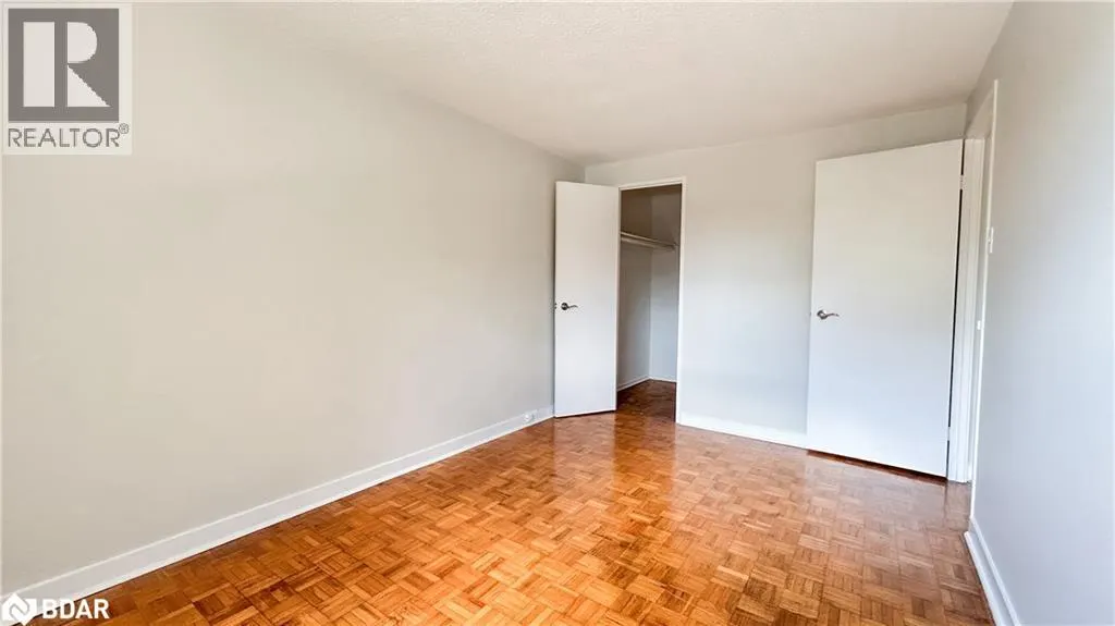 160 JANSEN Avenue Unit# 32, #32