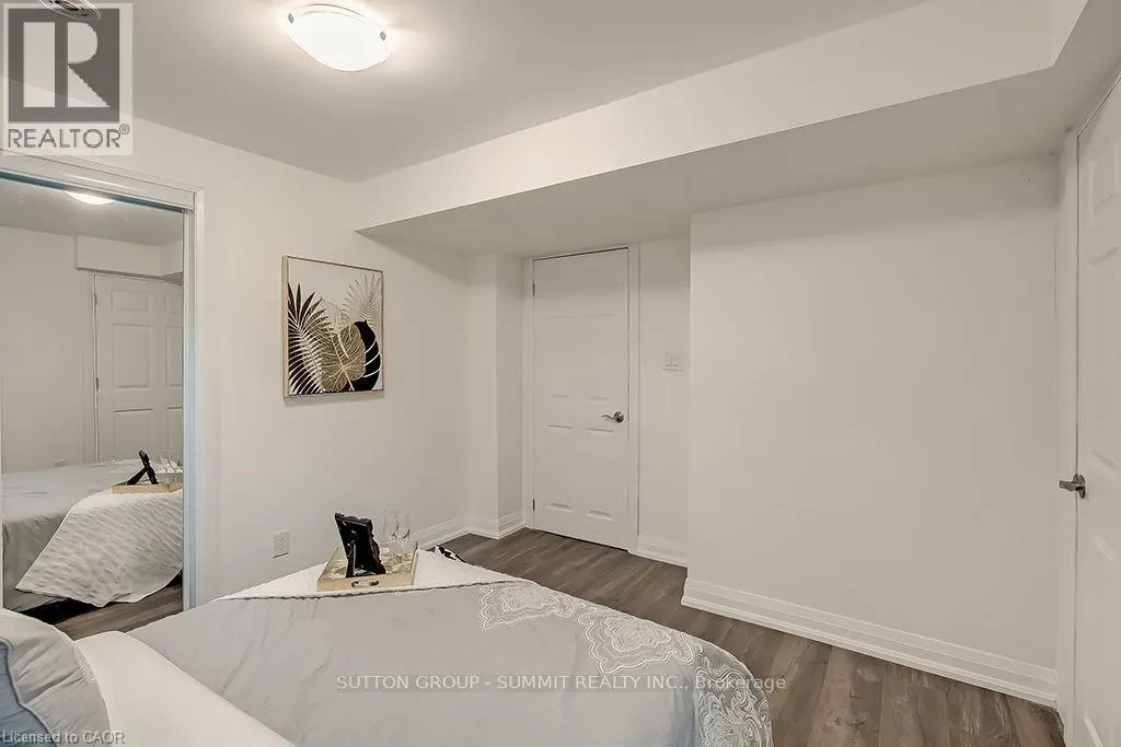 16 UPPER CANADA Drive Unit# Main, #Main