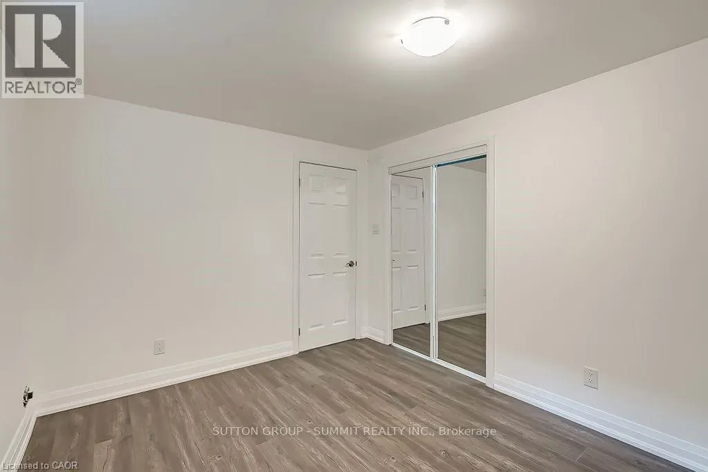 16 UPPER CANADA Drive Unit# Main, #Main