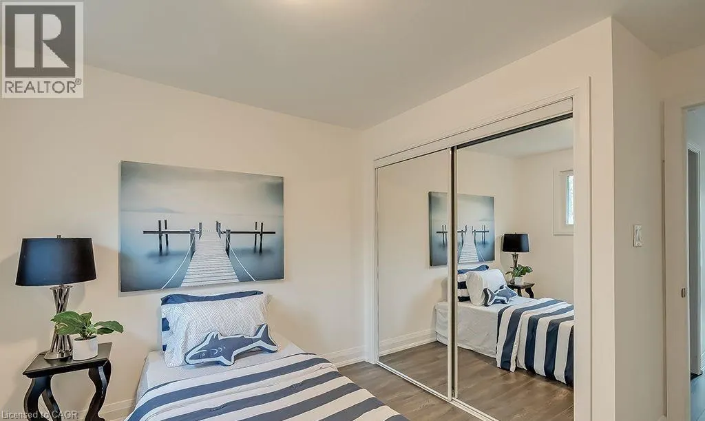 16 UPPER CANADA Drive Unit# Main, #Main