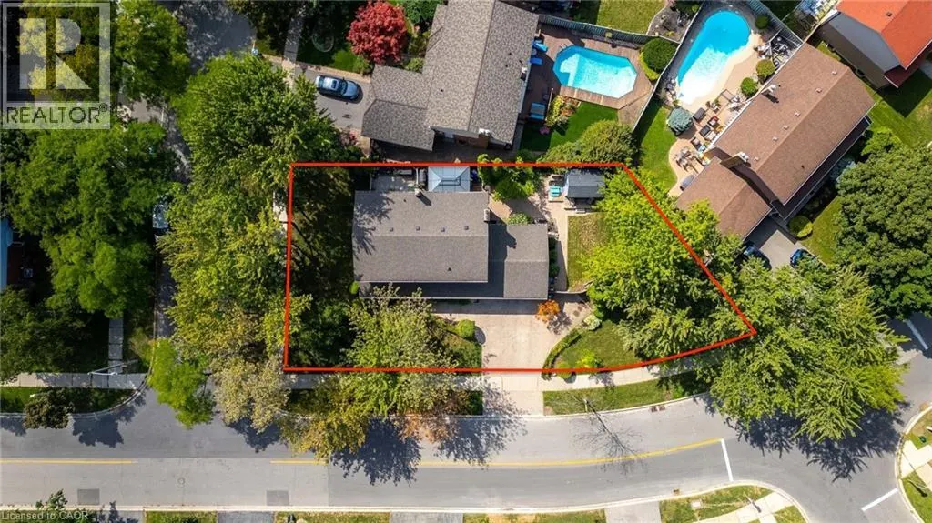 1580 WOODEDEN Drive