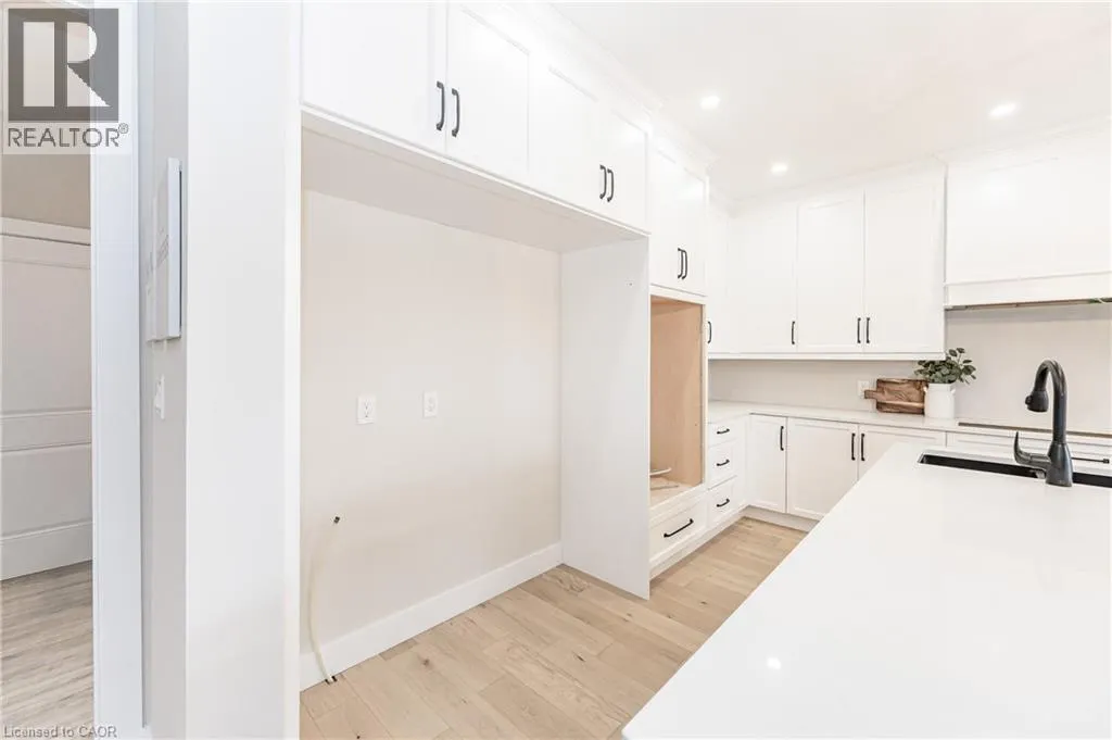 43 COULTER Street