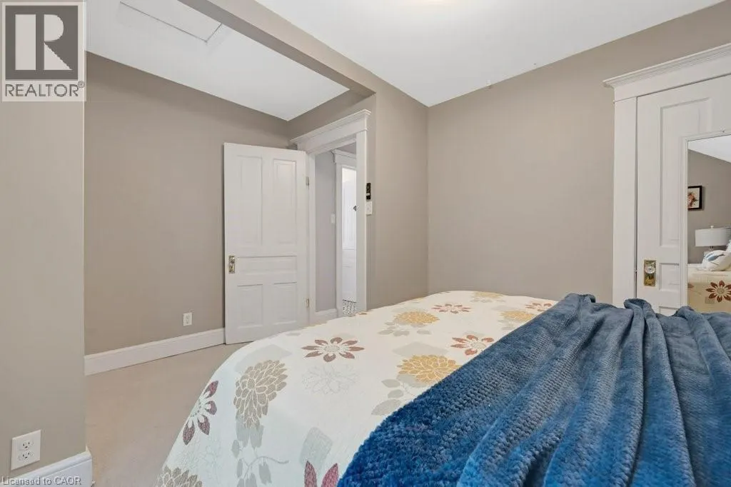 66 BRANT Road S