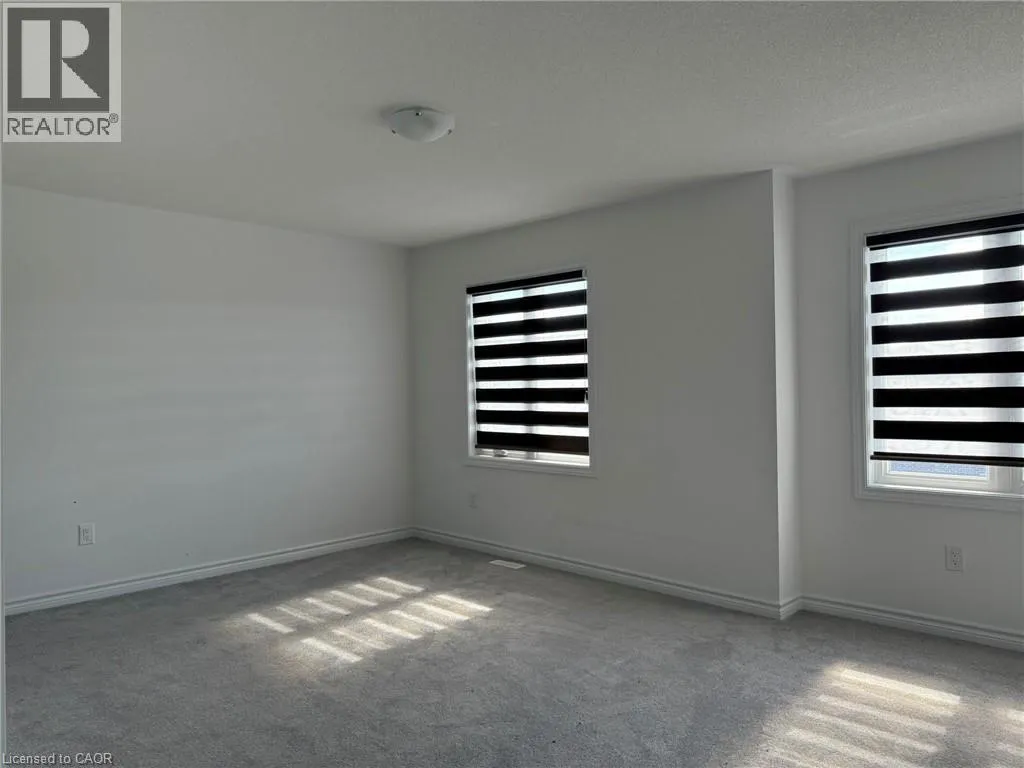 2 MACKENZIE STREET