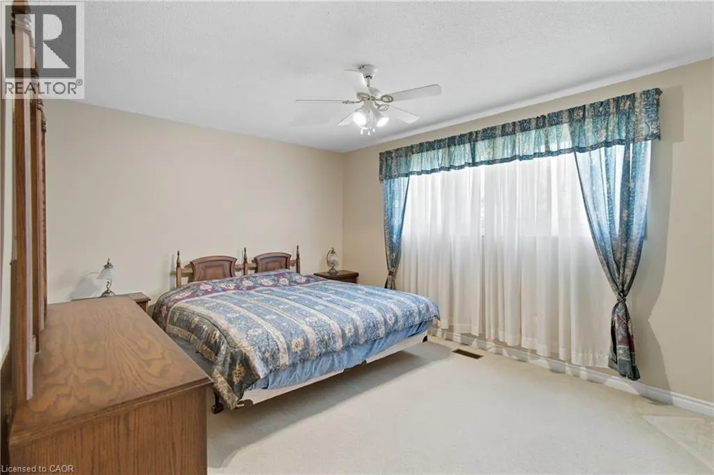 3149 MICHAEL Crescent