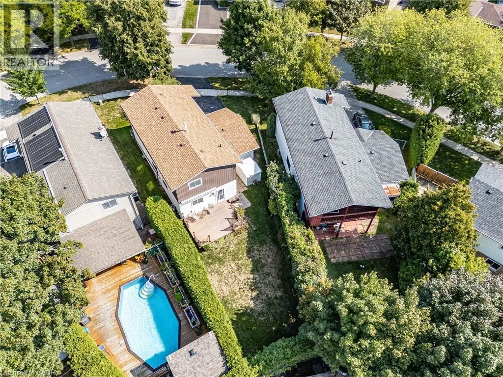 3149 MICHAEL Crescent