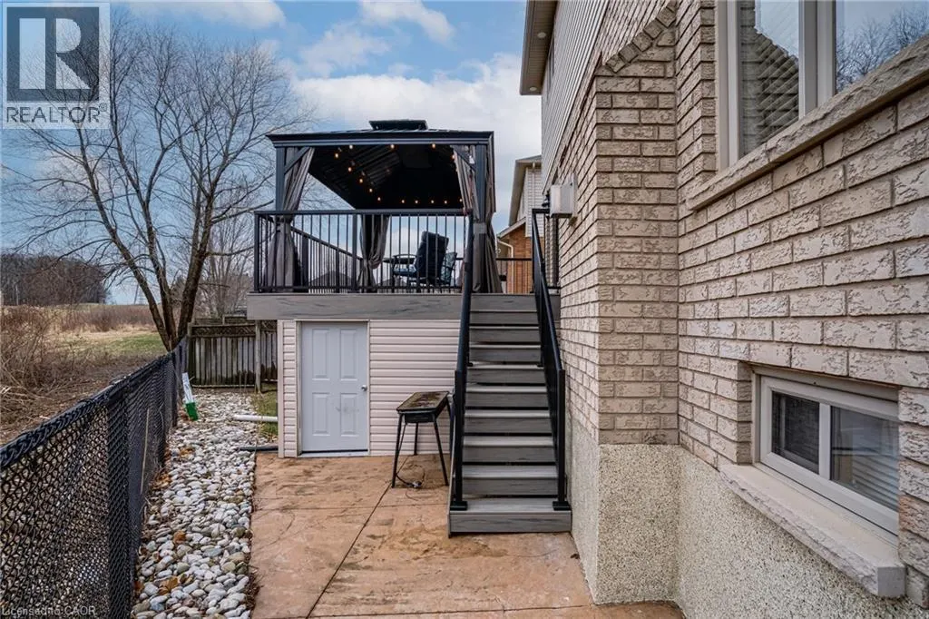 575 STONEHENGE Drive