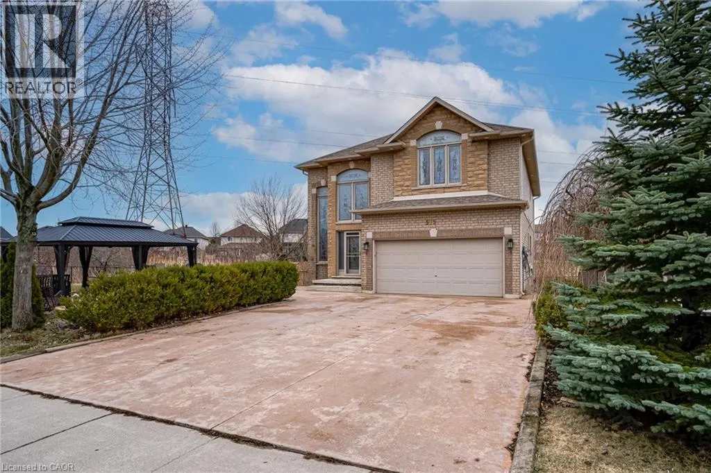 575 STONEHENGE Drive