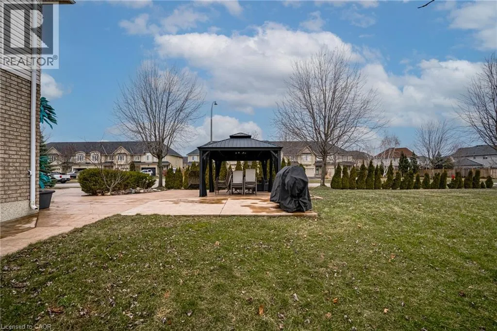 575 STONEHENGE Drive
