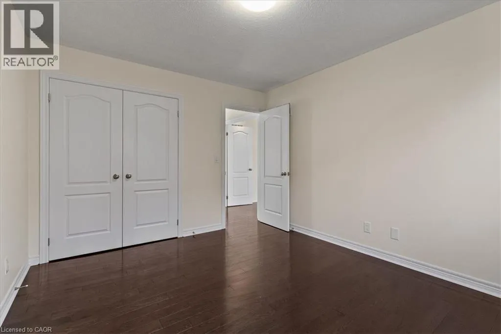 425 RIDEAU RIVER Street
