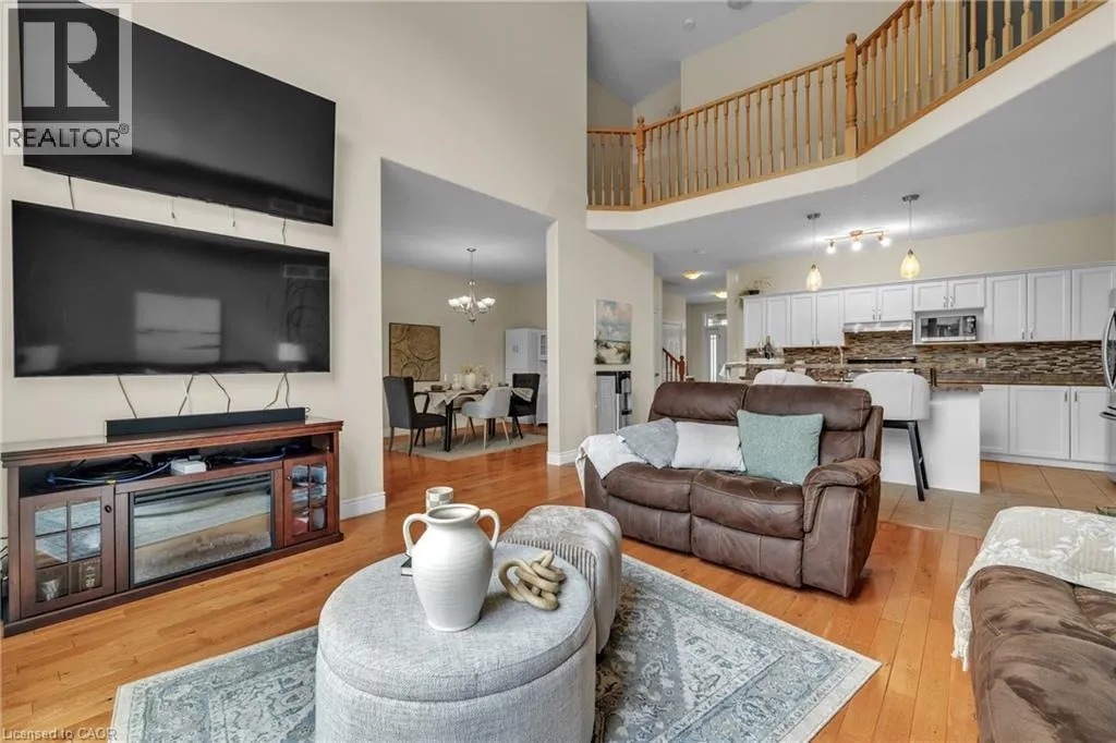 10 WESTVIEW Court